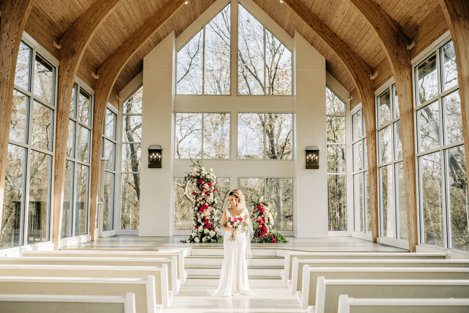 Glass Chapel “Pop of Pink” Shoot by  Rachelle Lynn. Co. Desktop Image