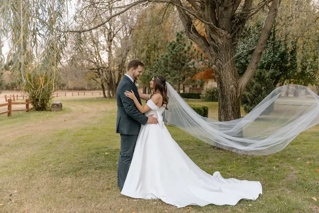 Ashlyn & Camden. Mobile Image